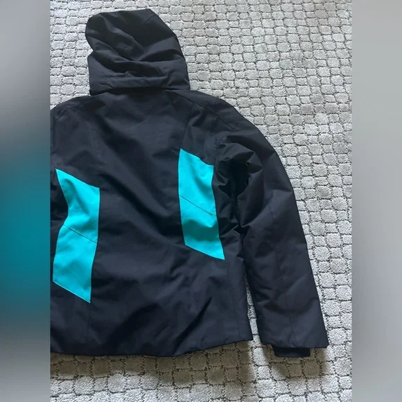 Obermeyer Kids Ski Jacket - PERFECT CONDITION! - Picture 11 of 15